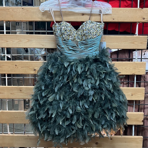 NWT,JOVANI SHORT & COCKTAIL DRESSES 171473 green - Picture 4 of 17